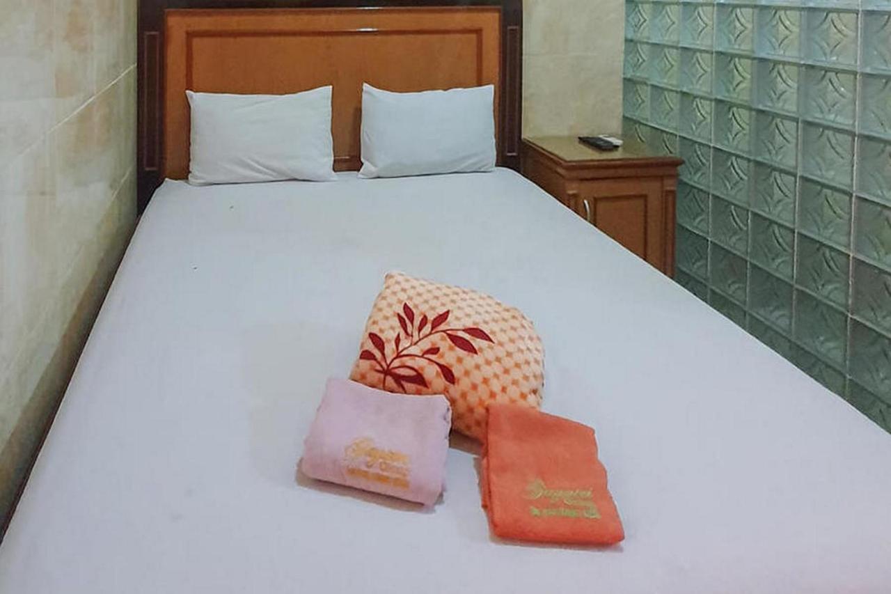 Homestay Gayatri Sawojajar Near Univ Negeri Malang Kampus 2 Mitra Reddoorz Kültér fotó